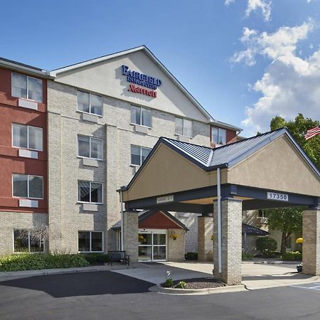 Fairfield Inn & Suites Detroit Livonia Exterior photo